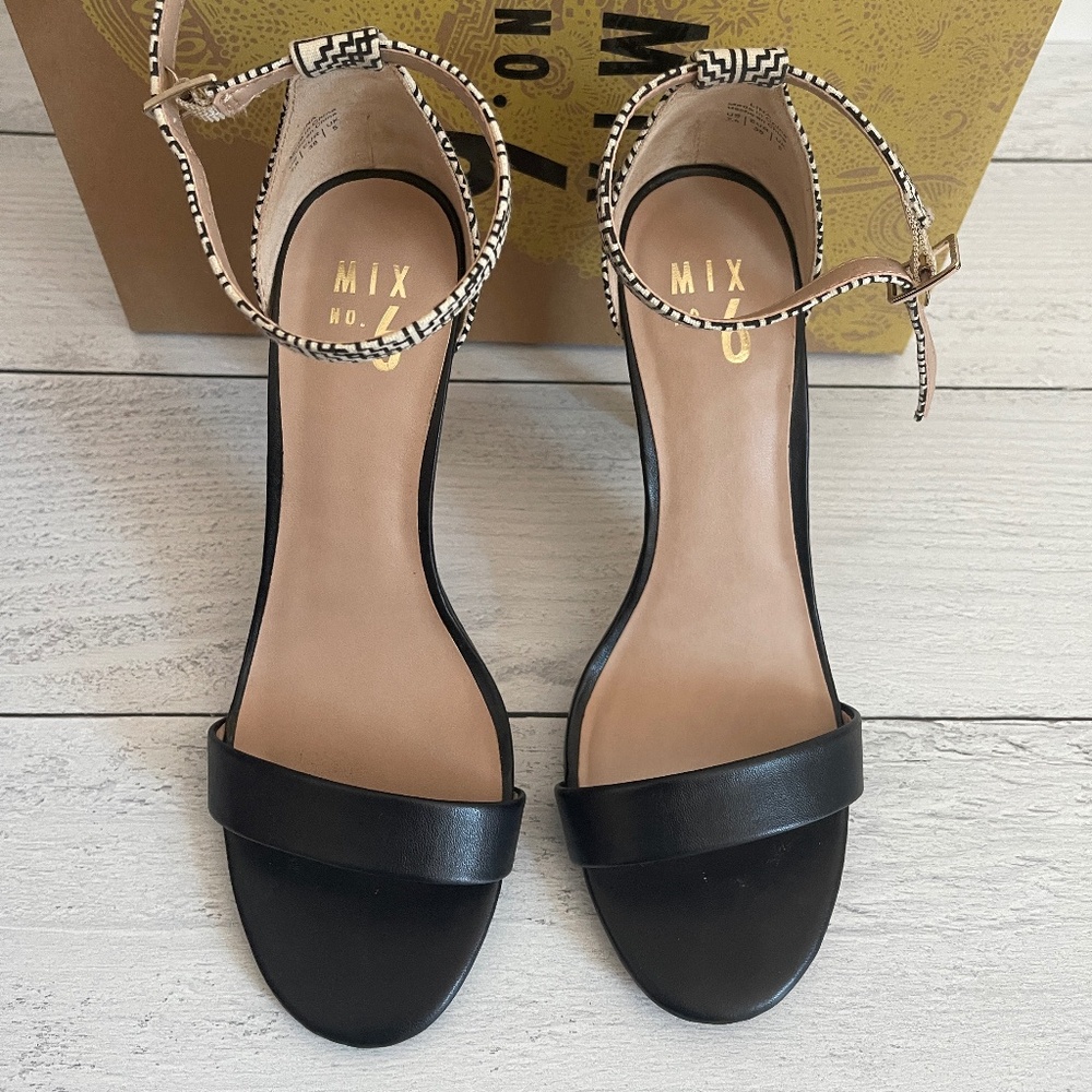 Lina | Color block heeled sandal